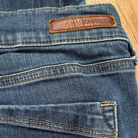 Express distressed legging mid rise jeans size 2 short - Picture 8 of 13